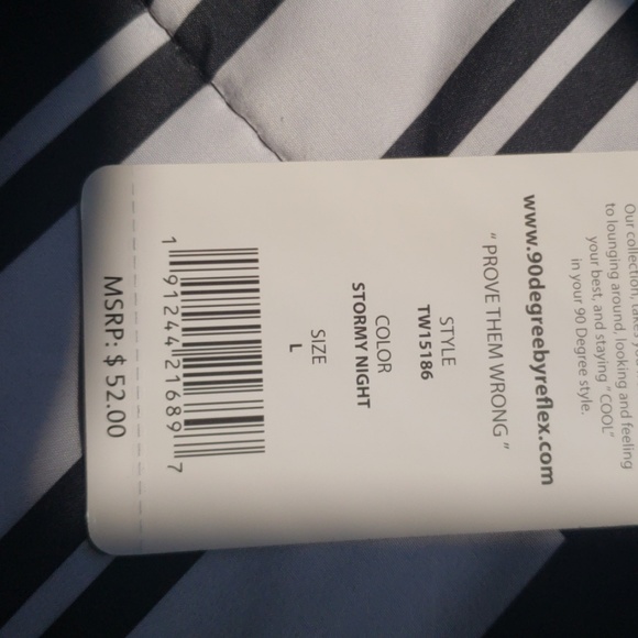 90 degree by reflex workout shirt - Picture 4 of 4